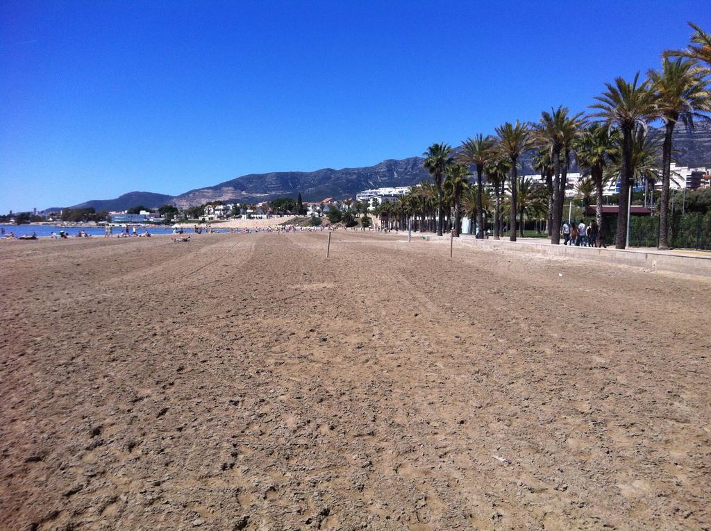 Illa Mar Apartment Sant Carles De La Rapita Ruang foto